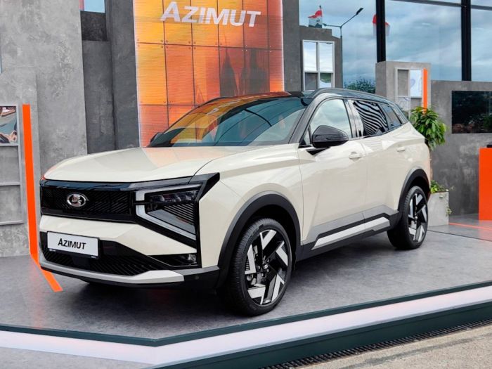 Автоэксперт дал оценку новой Lada Azimut